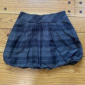 Juicy Couture Pleated Mini Skirt Dark Gray Plaid Pattern Size 10